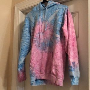 Tye-Dye Hoodie NEW
